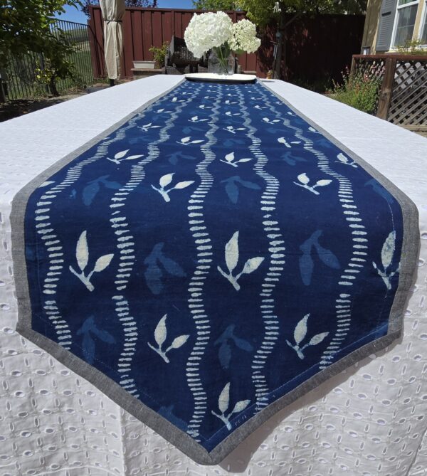 Handcrafted Cotton Indigo Table Runner - Image 4